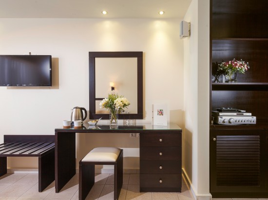 ExecutiveRoom2 Wpcf 550x410